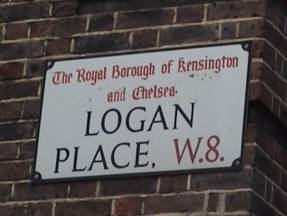 Street sign leading to Freddie's house