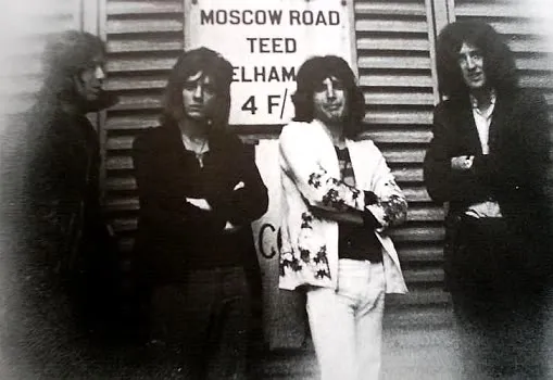 Early Queen 2