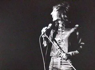 Freddie early performance 1